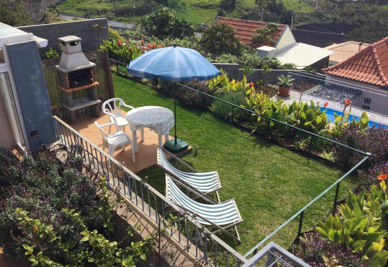 Banda Do Sol Self Catering Cottages Estreito Da Calheta Exteriör bild