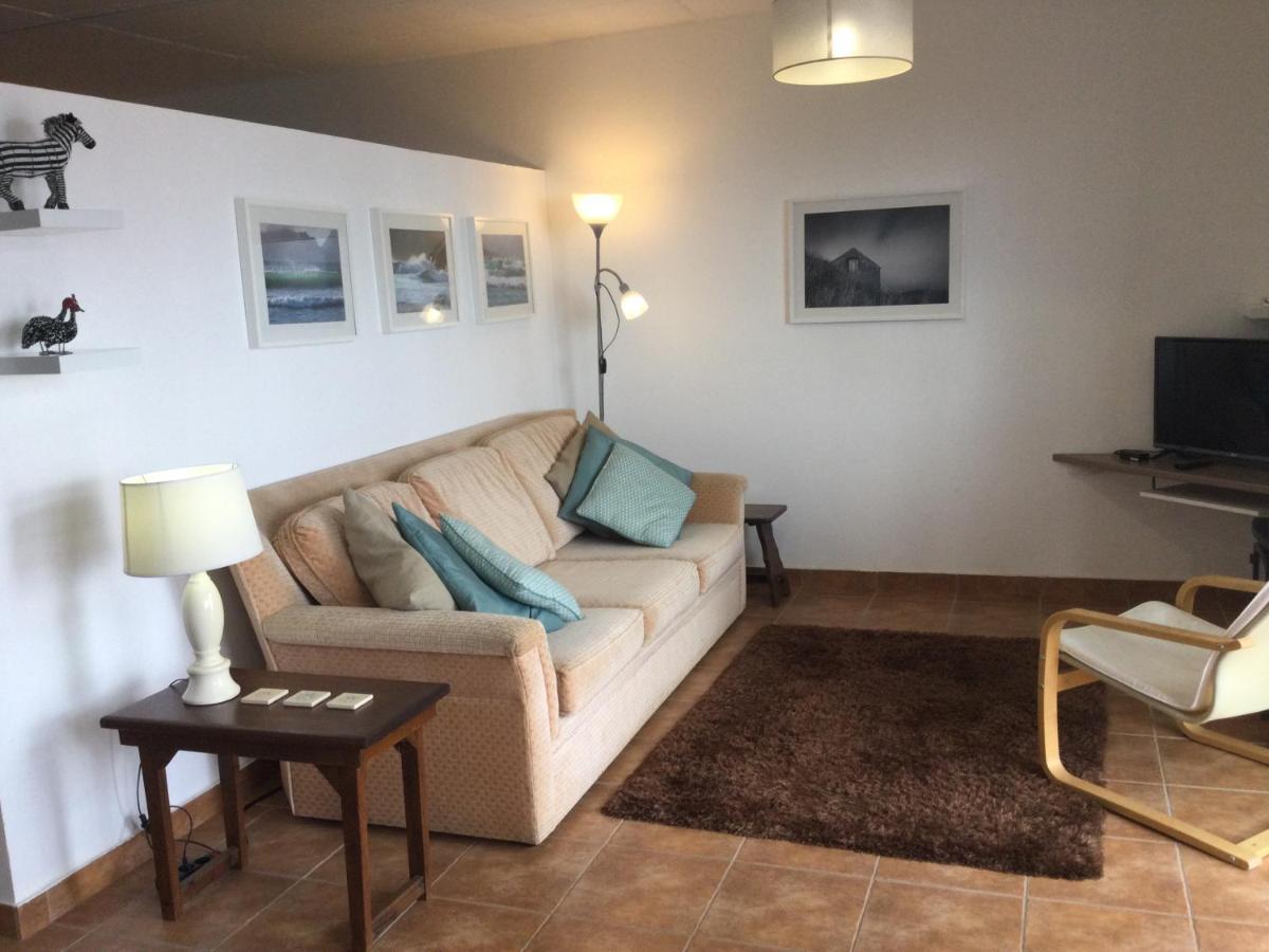 Banda Do Sol Self Catering Cottages Estreito Da Calheta Exteriör bild