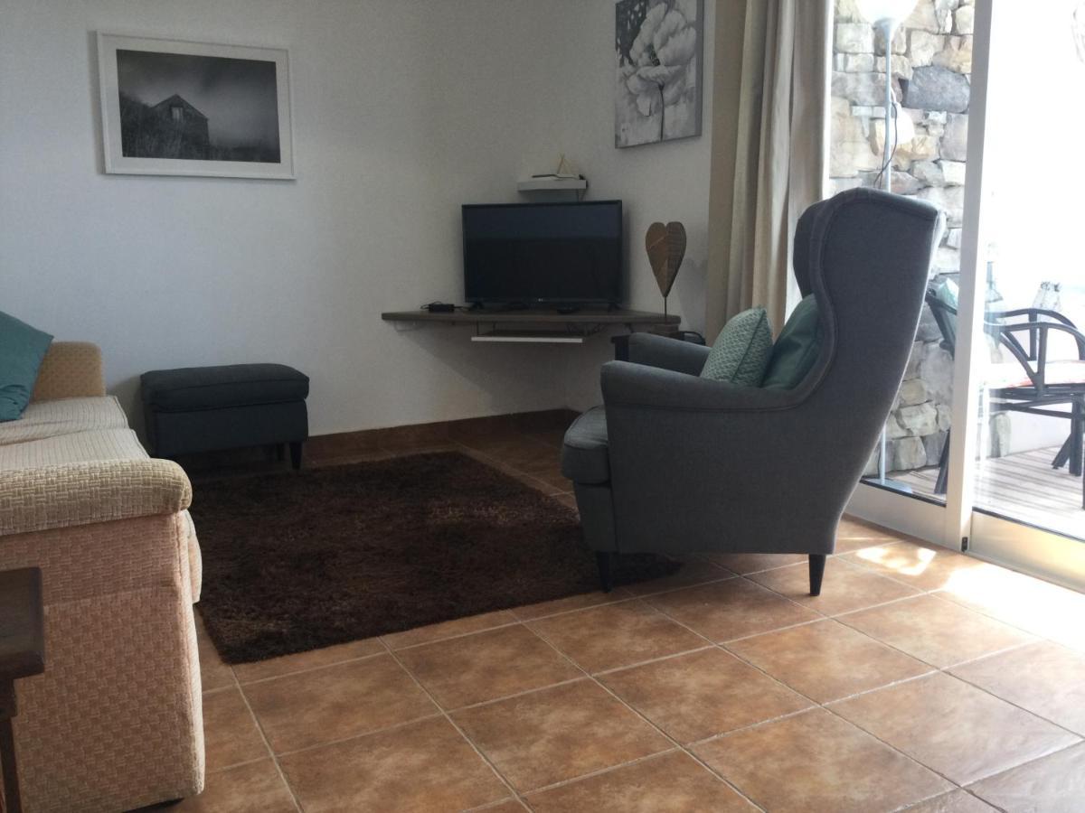 Banda Do Sol Self Catering Cottages Estreito Da Calheta Exteriör bild